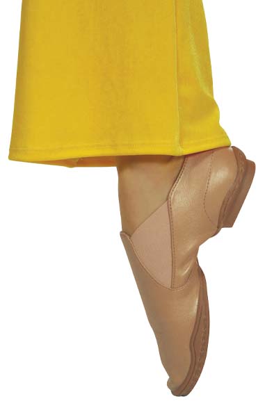 On‑foot view of tan Starlite 2 boot demonstrating flexible split‑sole and snug fit with elastic side panels during performance.